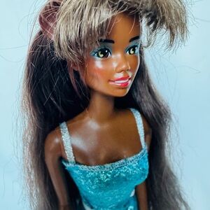 1988 Mattel Barbie Style Magic Christie w/ WondraCurl Hair -Rare